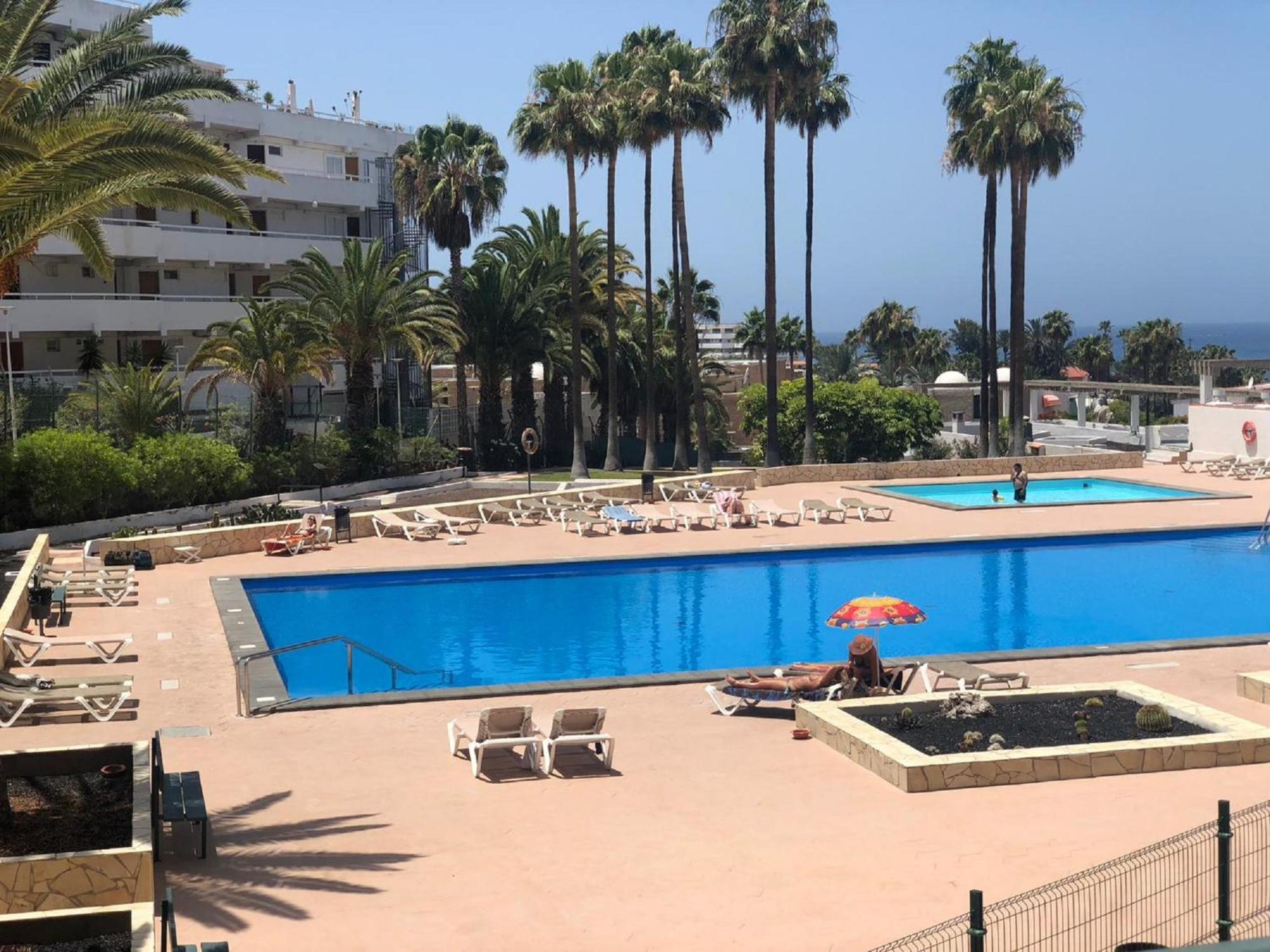 Summer Light In Playa De Las Americas Exterior photo